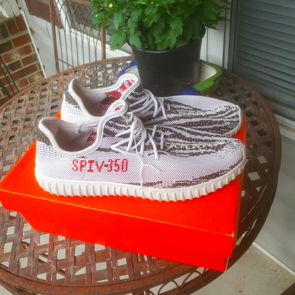 yeezy spiv